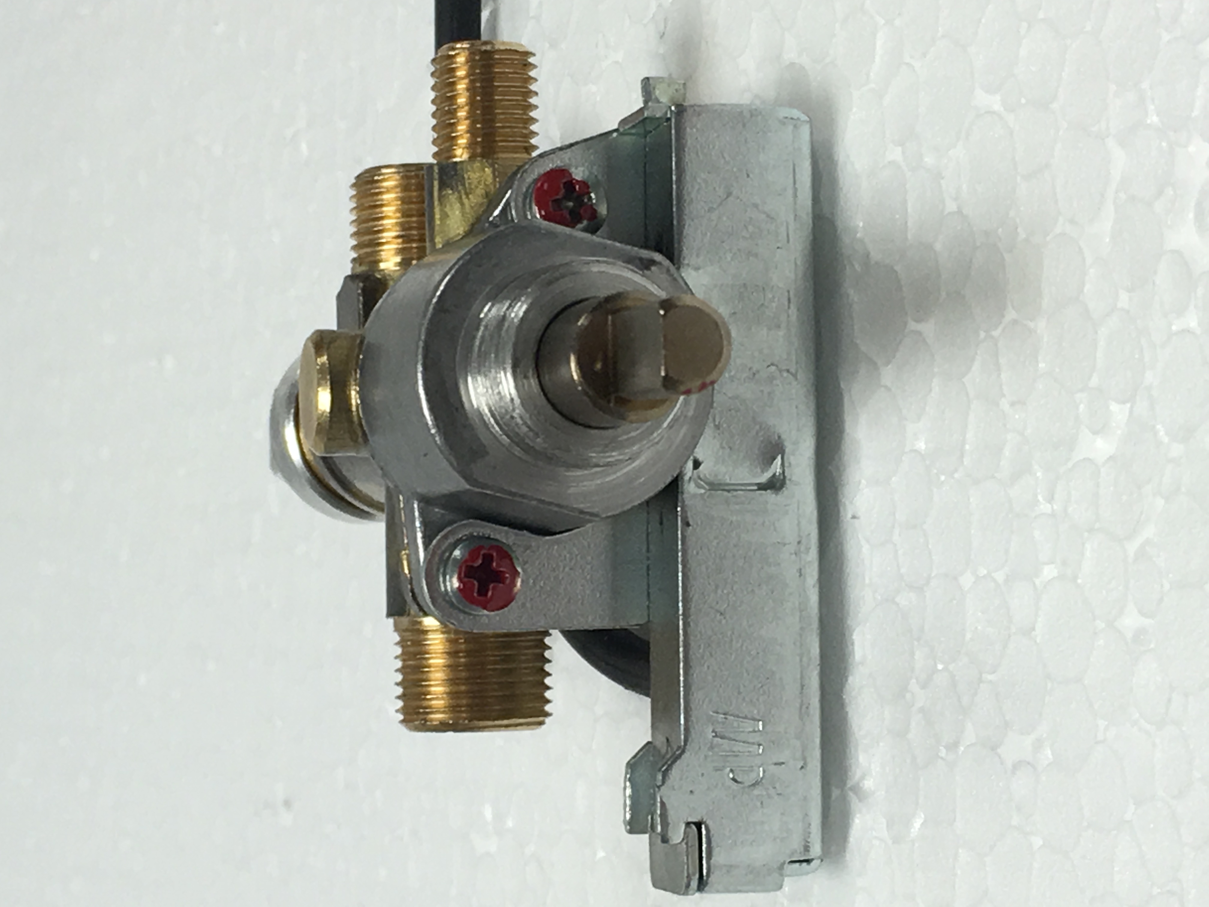 Manual gas tap-Red markings